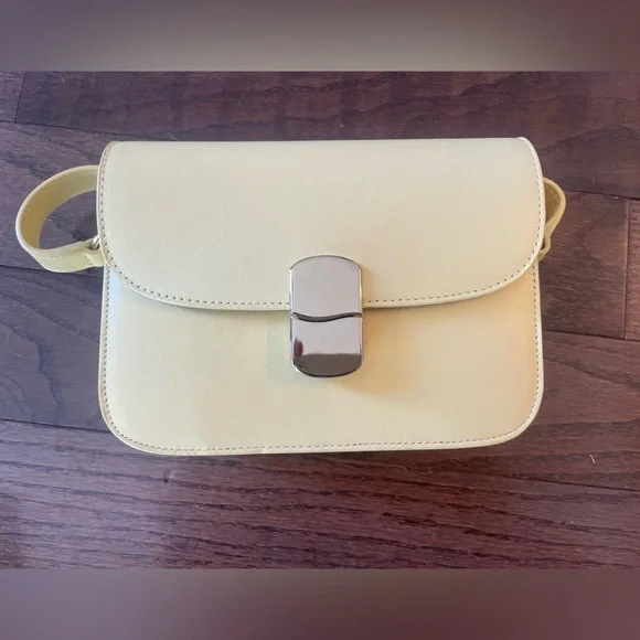 Sezane Mini Milo Classic Pastel Bag. Butter Yellow color - Picture 2 of 12